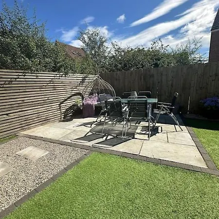 Luxury 4 Bedroom Detached *