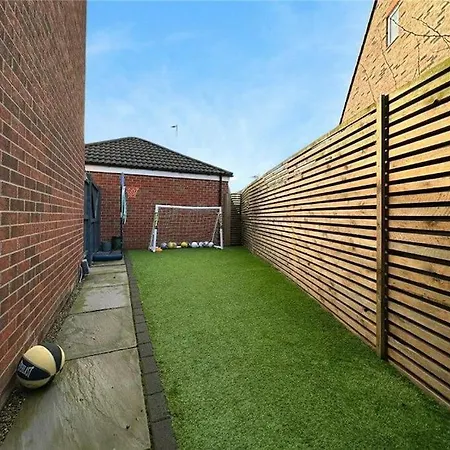 Luxury 4 Bedroom Detached
